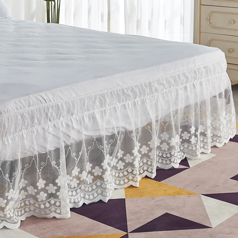 CasaLumora Delicate Ruffle Lace Bed Skirt – 18-Inch Drop Floral Design with Durable Elastic, A Pretty Choice for Women & Girls