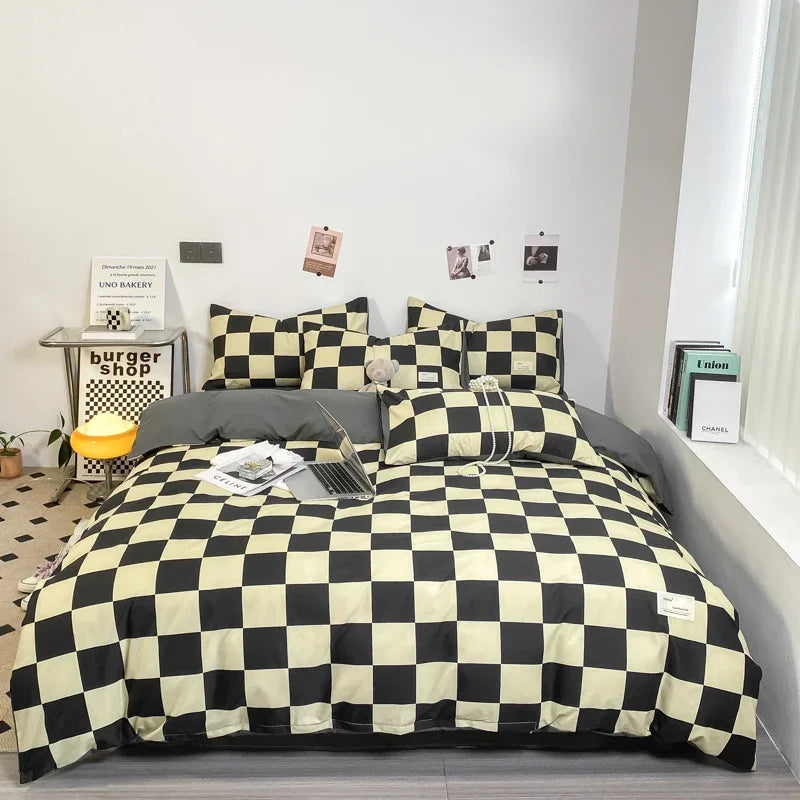 CasaLumora Black and White Plaid Duvet Cover Set – Soft Geometric Grid Bedding with 2 Pillowcases