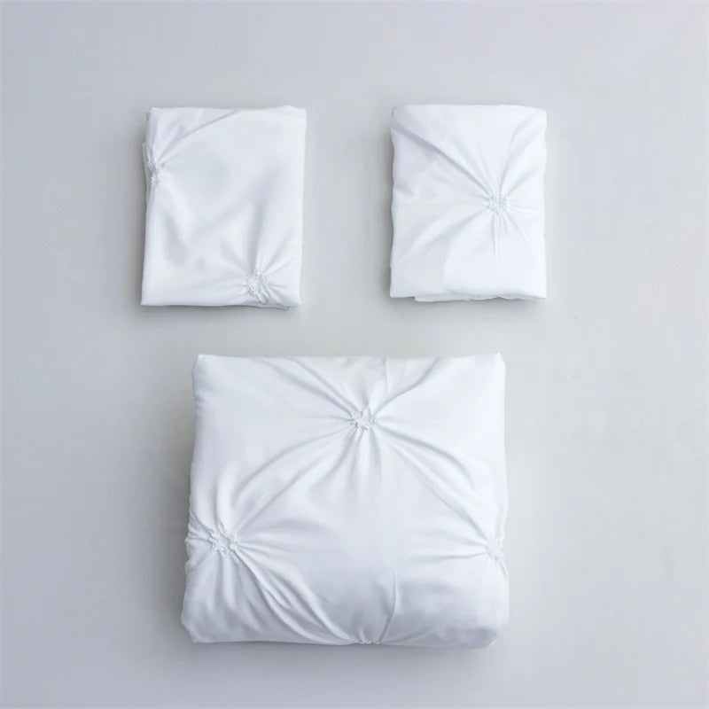 CasaLumora Pintuck 3-Piece Duvet Cover Set – Soft Bedding with Pillowcases, Without Comforter, Perfect for Bedroom Décor
