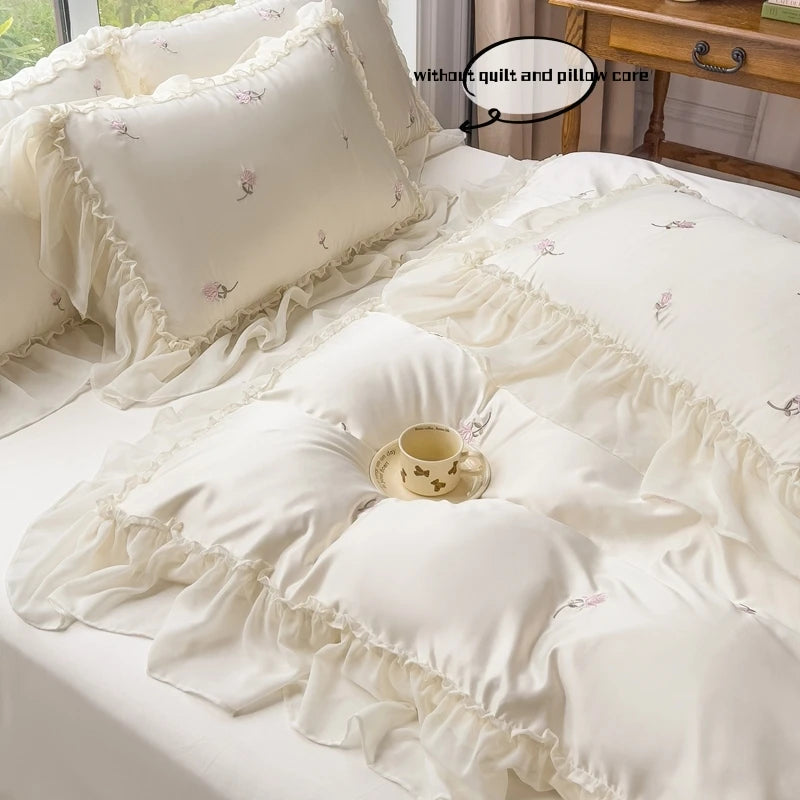 CasaLumora Elegant Rose Embroidered Lace Bedding Set – 3pcs Duvet Cover & Pillowcase Set