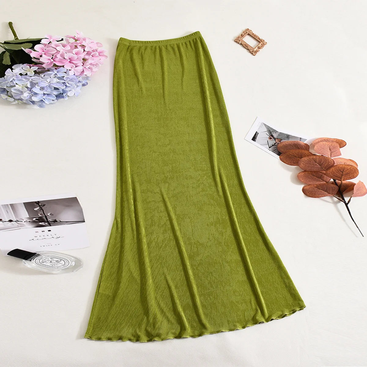 2025 Autumn New Products Are Sold Quickly, and The Hot-selling Models Are Slim-fitting Hips, Fishtail Skirts, and Skirt Cw02272.