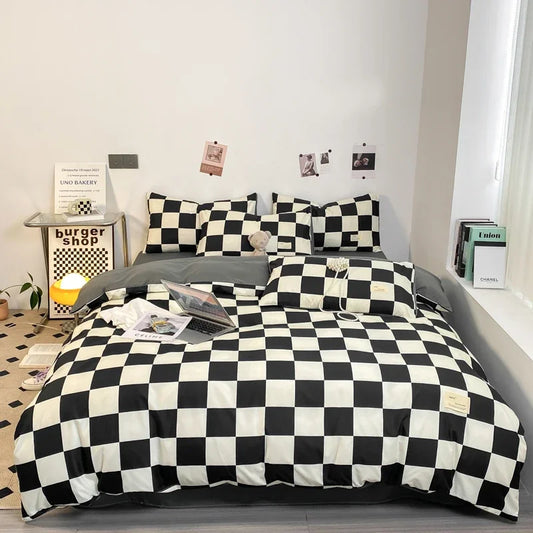 CasaLumora Black and White Plaid Duvet Cover Set – Soft Geometric Grid Bedding with 2 Pillowcases
